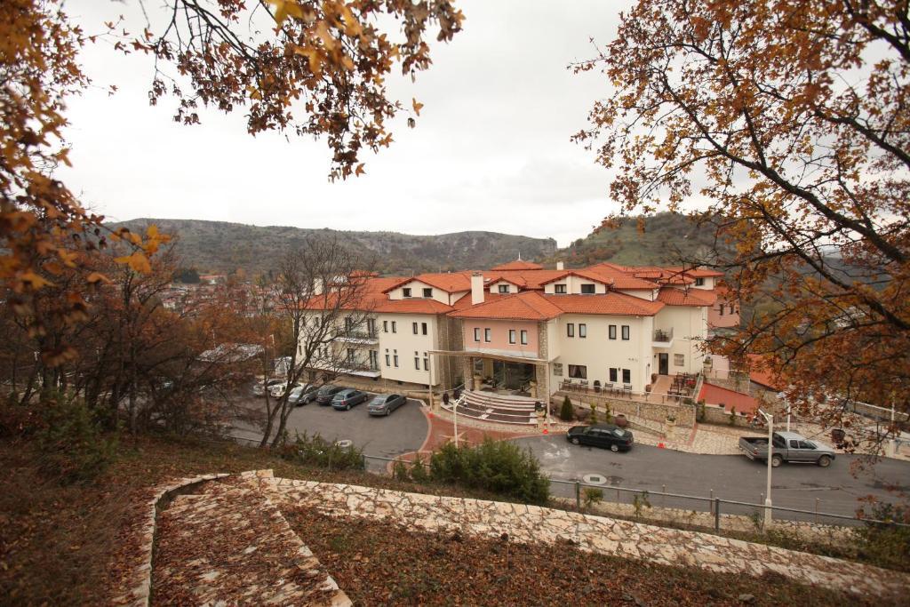 Afkos Grammos Boutique Hotel Resort Nestorion 外观 照片